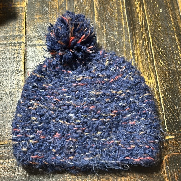 BCBGeneration Bow beanie - Picture 2 of 3